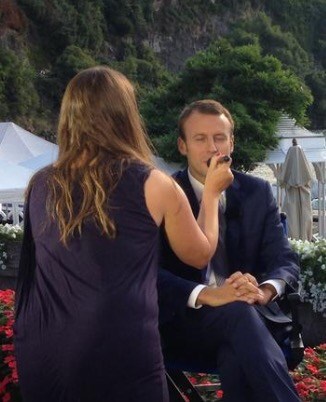 Ker se ceni? Macron je v treh mesecih za ličenje porabil 26.000 evrov